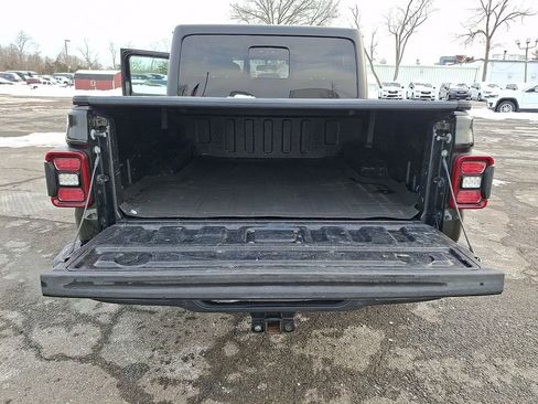 Used 2021 Jeep Gladiator Sport AWD/4WD image 28