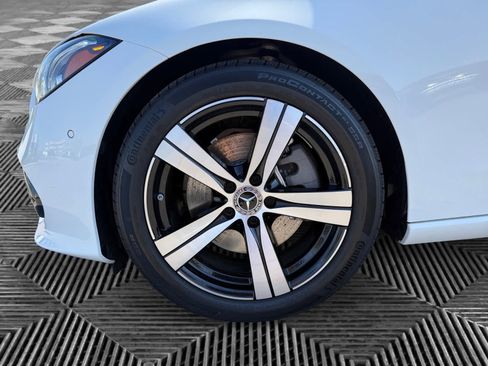 Certified 2026 Mercedes-Benz C 300 4MATIC Sedan image 9