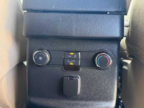 Used 2017 Ford Explorer 4WD image 35