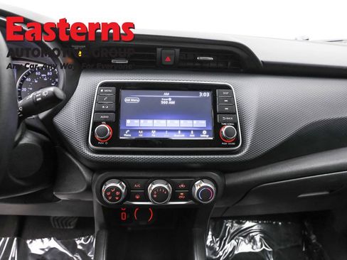 Used 2023 Nissan Kicks S image 12