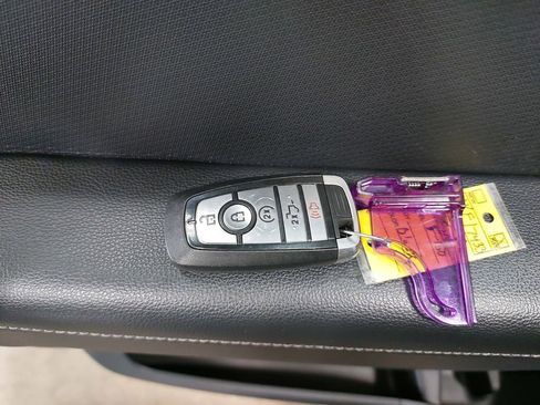 Used 2022 Ford F150 XLT w/ Equipment Group 302A High image 33