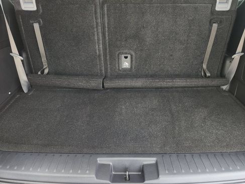 Used 2021 Toyota Highlander Platinum AWD/4WD image 35