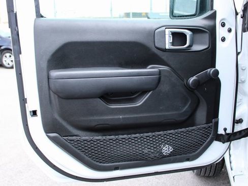 Used 2024 Jeep Wrangler Sport image 10