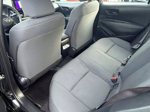 Used 2024 Toyota Corolla LE FWD image 17