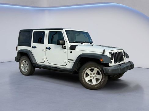 Used 2015 Jeep Wrangler Unlimited Sport w/ Quick Order Package 24S AWD/4WD image 9