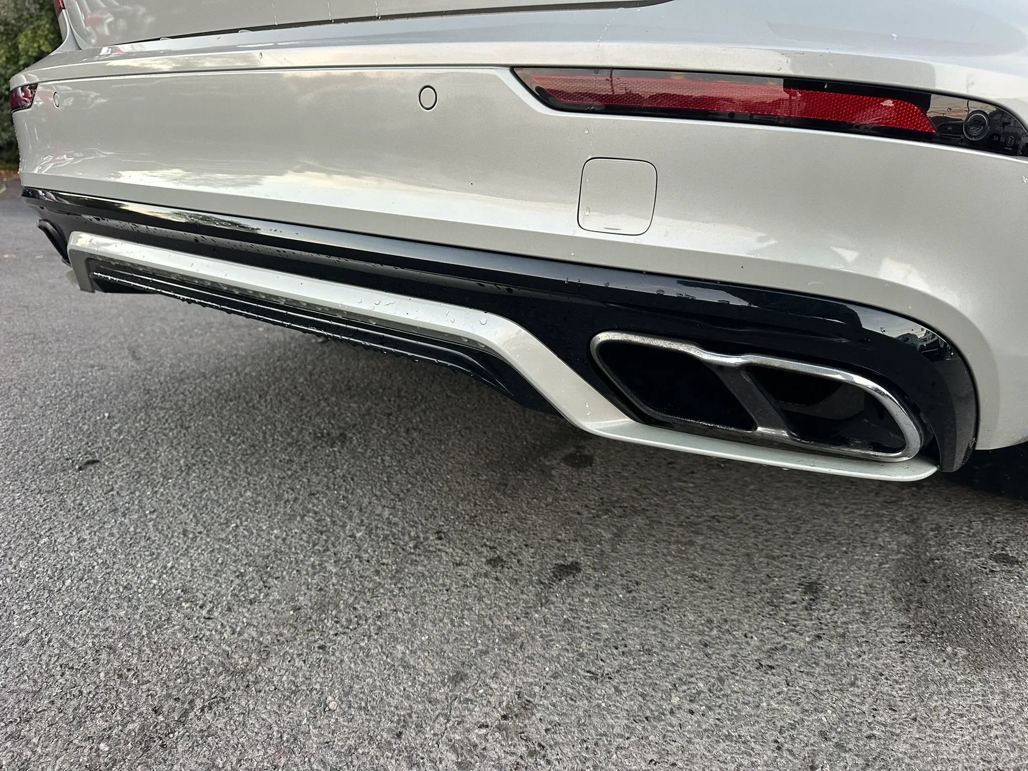 Used 2019 Volvo S60 T8 R-Design AWD/4WD image 43