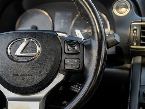 Used 2017 Lexus IS 200t RWD image 17