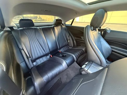 Used 2018 Mercedes-Benz E 400 Coupe image 17