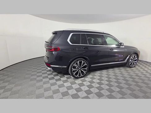 Used 2024 BMW X7 xDrive40i AWD/4WD image 39