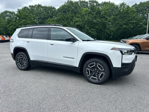 New 2026 Jeep Cherokee Limited AWD/4WD image 2