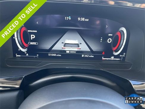 Used 2024 Nissan Pathfinder Platinum image 38