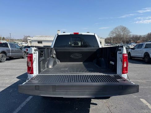 Certified 2022 Ford F150 XLT w/ Equipment Group 302A High image 33