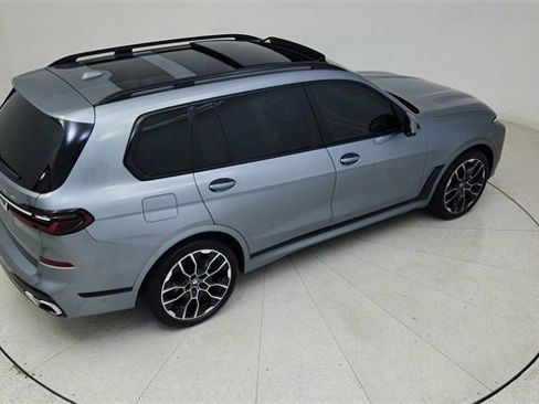 Used 2023 BMW X7 xDrive40i w/ M Sport Package image 90