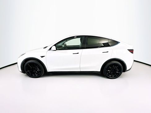 Used 2023 Tesla Model Y Long Range AWD/4WD image 4