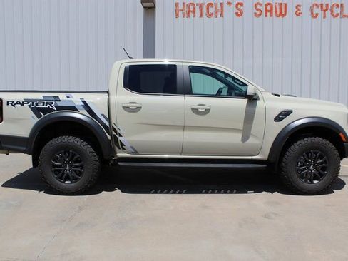 Used 2025 Ford Ranger Raptor image 3