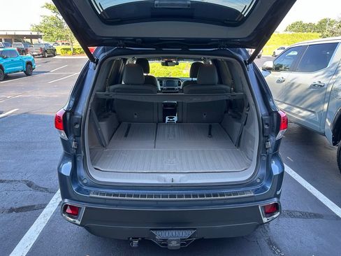 Used 2019 Toyota Highlander Limited AWD/4WD image 15