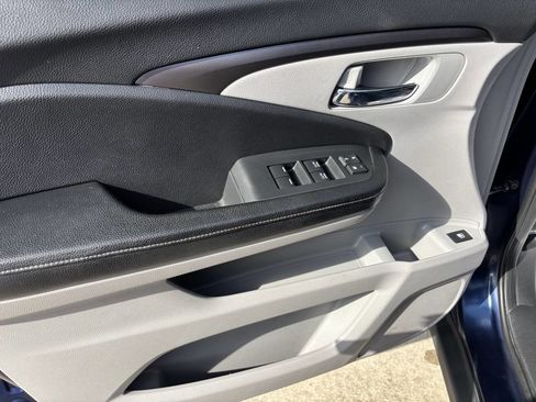 Used 2017 Honda Ridgeline RTS image 11