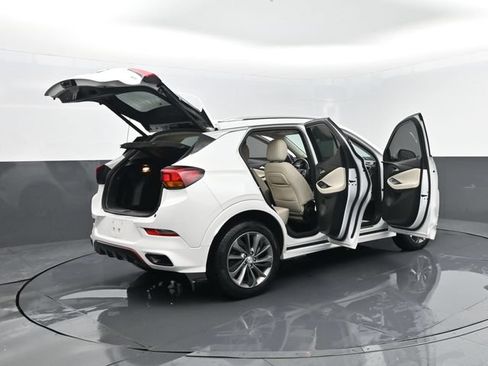 Used 2021 Buick Encore GX Select w/ Sport Touring Package AWD/4WD image 31