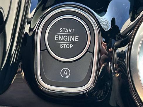 Certified 2025 Mercedes-Benz GLA 250 image 30