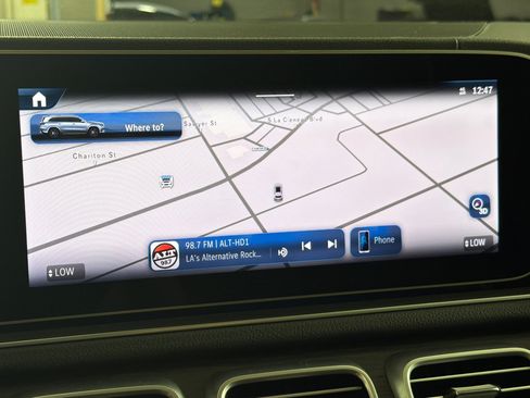 Used 2024 Mercedes-Benz GLS 450 4MATIC image 18