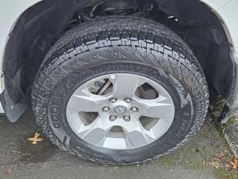 Used 2022 RAM 1500 Big Horn image 9