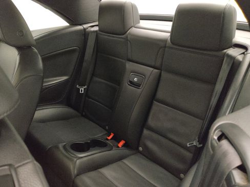 Used 2014 Volkswagen Eos FWD image 18