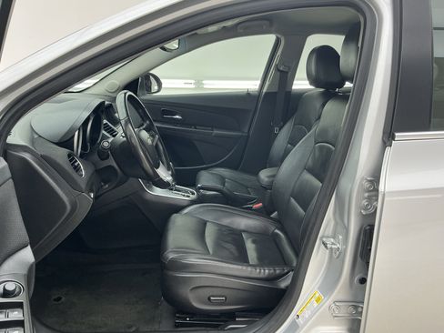 Used 2015 Chevrolet Cruze LT image 17