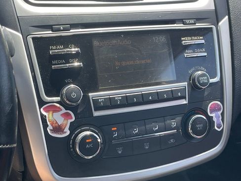 Used 2016 Nissan Altima 2.5 S w/ Power Driver Seat Package image 8