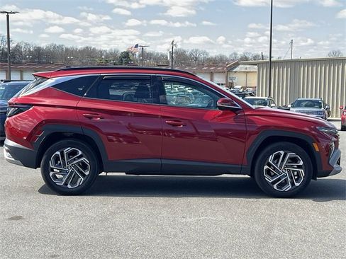 Certified 2025 Hyundai Tucson Limited image 41