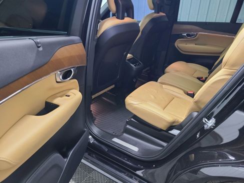 Used 2018 Volvo XC90 T6 Inscription w/ Convenience Package AWD/4WD image 32
