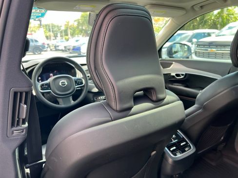 Used 2023 Volvo XC90 B5 Core AWD/4WD image 48
