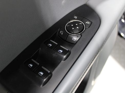 Used 2022 Lincoln Nautilus Reserve AWD/4WD image 12