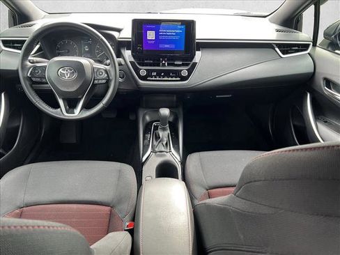 Certified 2025 Toyota Corolla SE image 19