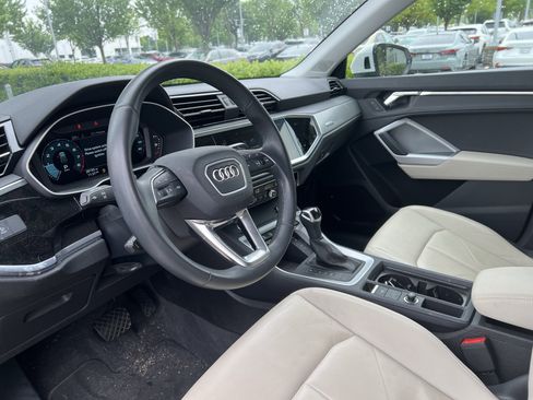 Certified 2023 Audi Q3 2.0T Premium w/ Convenience Package AWD/4WD image 17
