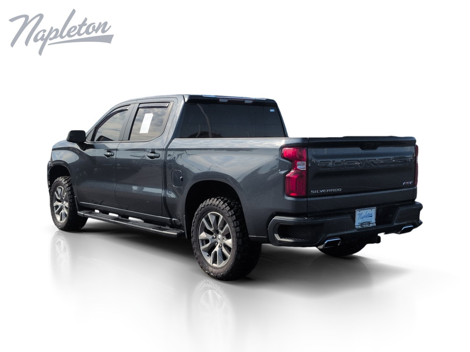 Used 2020 Chevrolet Silverado 1500 RST AWD/4WD image 3
