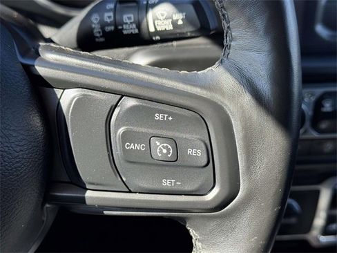 Used 2021 Jeep Wrangler Sport S image 17