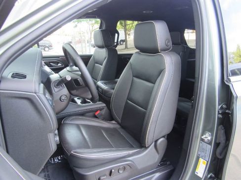 Used 2024 Chevrolet Tahoe Premier image 6