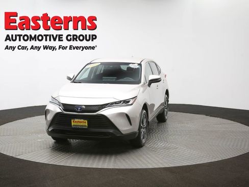 Used 2024 Toyota Venza LE image 53