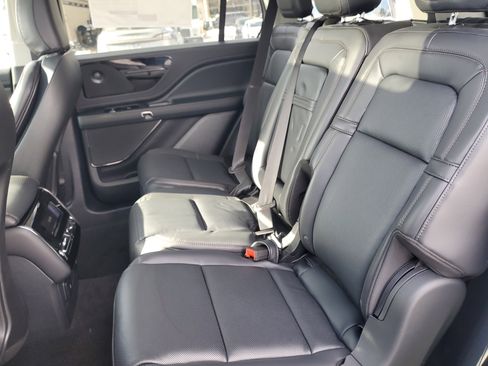 New 2025 Lincoln Aviator Reserve image 27