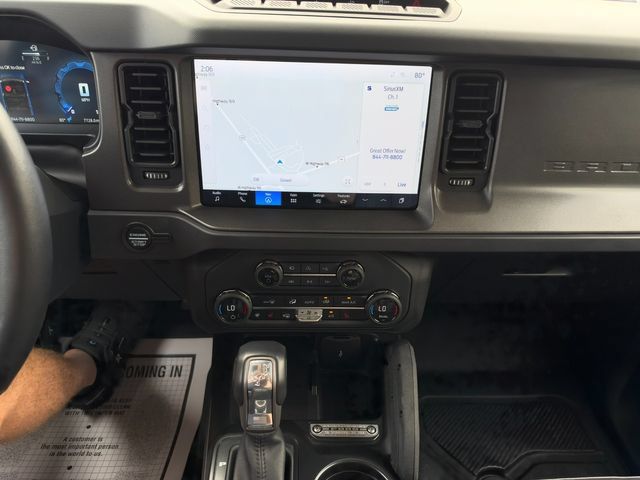 Used 2025 Ford Bronco Badlands AWD/4WD image 24