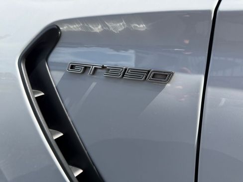 Used 2017 Ford Mustang Shelby GT350 RWD image 34