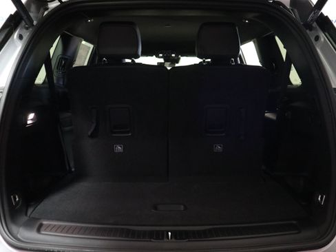 New 2025 Jeep Grand Cherokee L Limited image 8