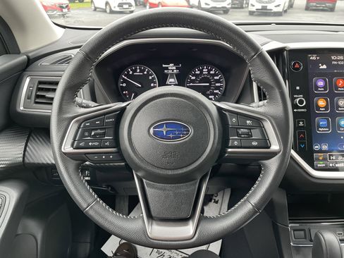 Used 2024 Subaru Ascent Premium w/ Convenience Package image 19