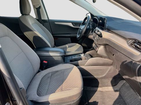 Used 2022 Ford Escape SE FWD image 29