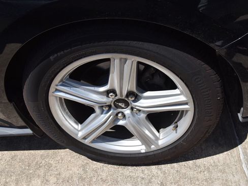 Used 2026 Ford Mustang Premium RWD image 12