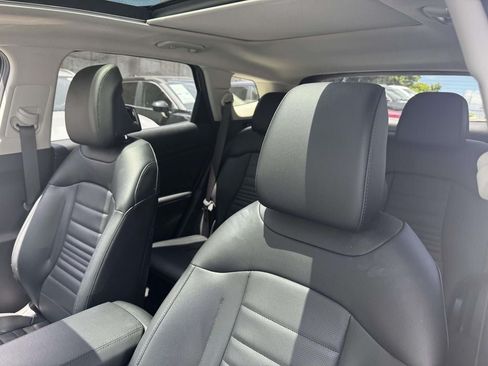 Used 2024 Kia Sportage SX AWD/4WD image 19