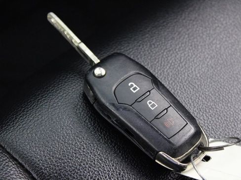 Used 2019 Ford Ranger XL w/ Equipment Group 101A Mid image 19