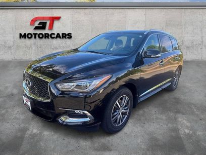 Used 2019 INFINITI QX60 Luxe w/ Essential Package