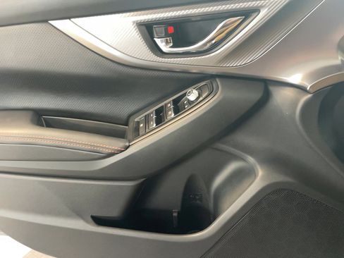 Used 2023 Subaru Crosstrek 2.5i Limited w/ Moonroof Package image 16