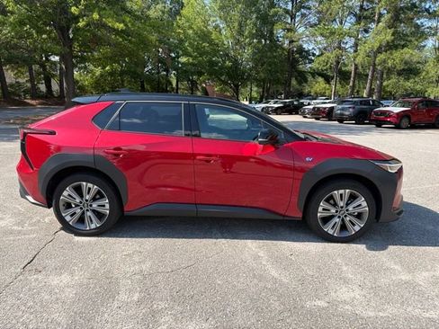 Used 2024 Subaru Solterra w/ Touring Package AWD/4WD image 6